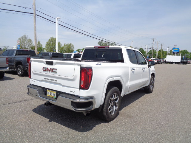 2022 Gmc Sierra 1500 SLT photo 4