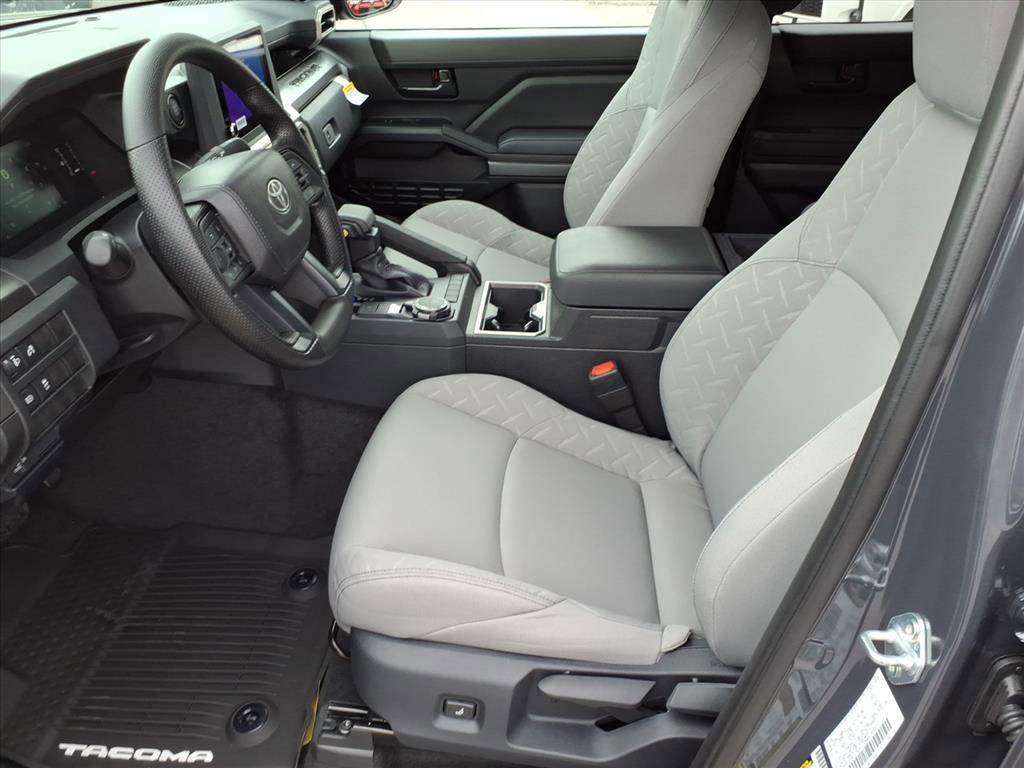 2025 Toyota Tacoma SR5 4x4 Double Cab photo 4