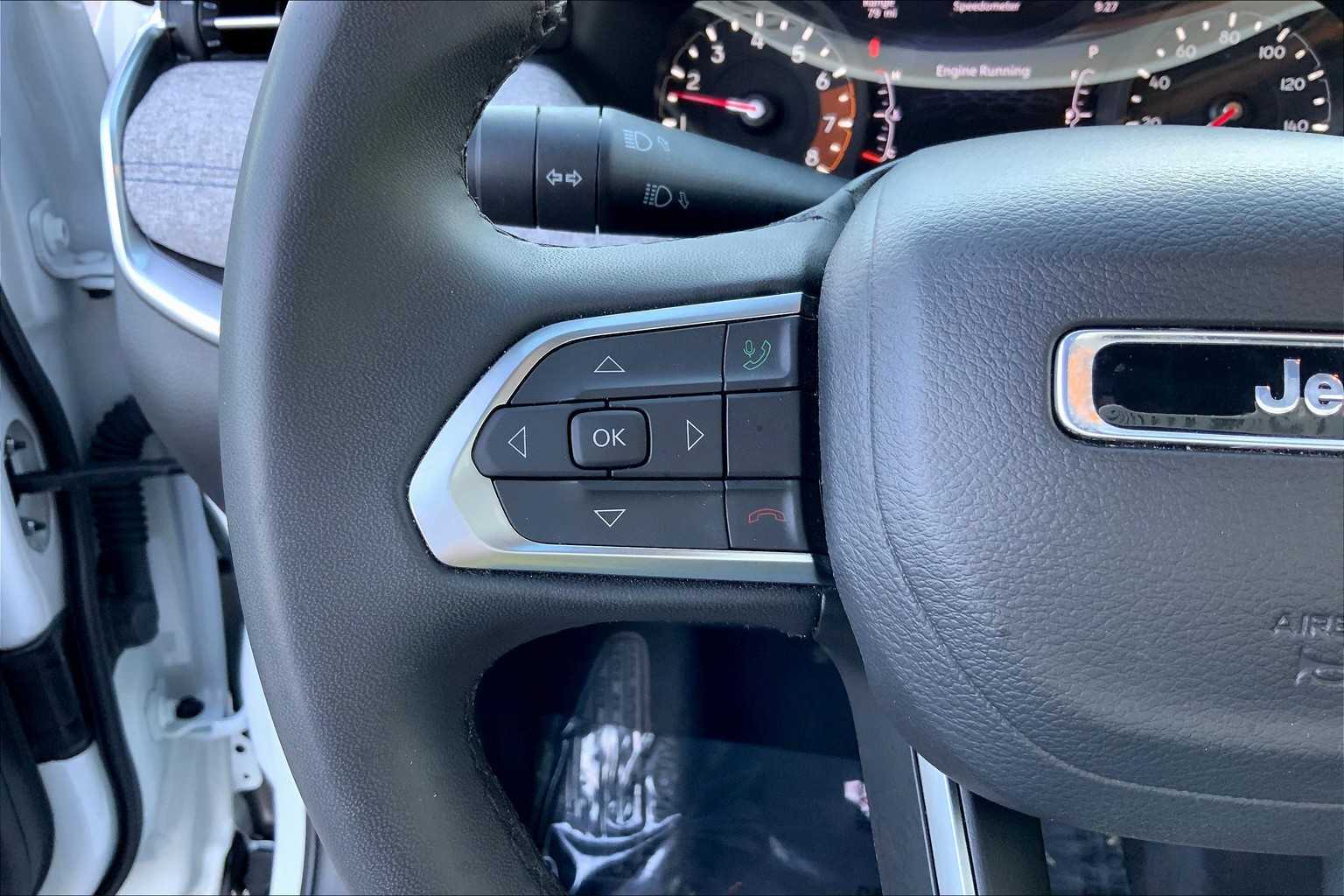 2024 Jeep Compass Latitude photo 22