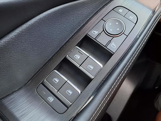 2023 Nissan Rogue SL photo 10