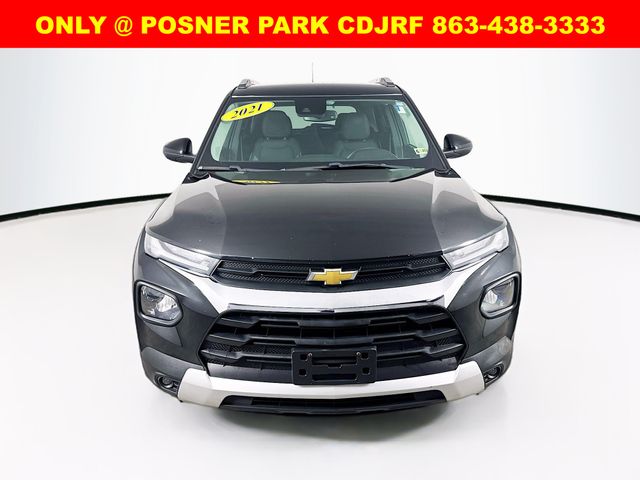 2021 Chevrolet Trailblazer LT photo 2