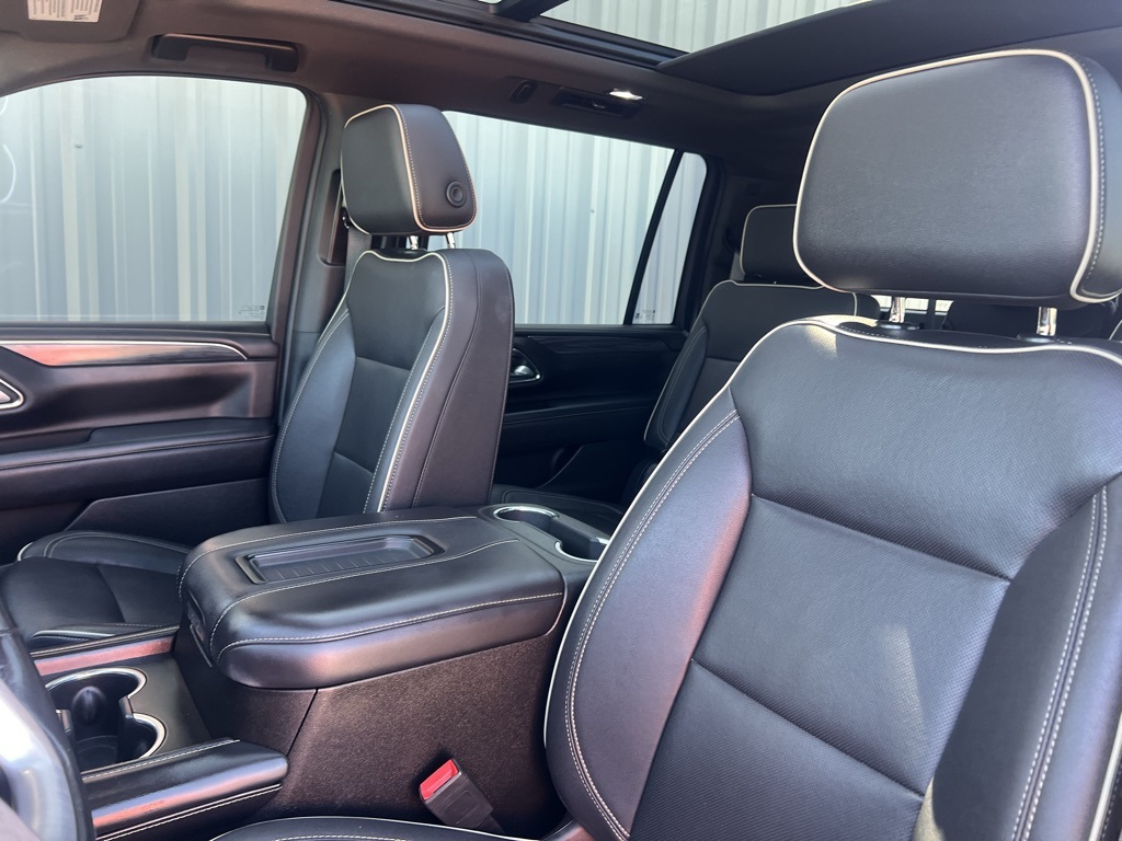 2022 Gmc Yukon XL SLT photo 16