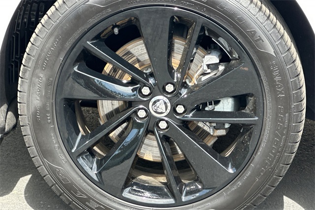 2024 Jaguar F-PACE P250 R-Dynamic S photo 24