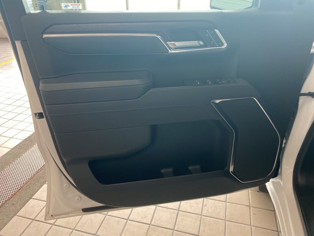 2025 Gmc Sierra 1500 SLT photo 5