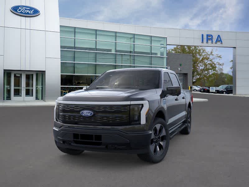 2025 Ford F-150 Lightning Platinum photo 2