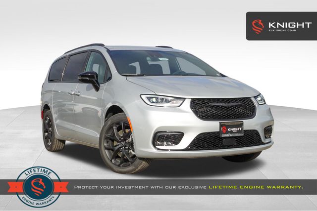 2026 Chrysler Pacifica