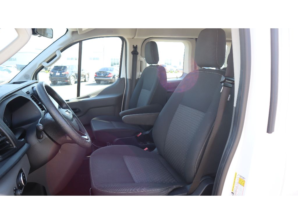 2021 Ford Transit XLT photo 7