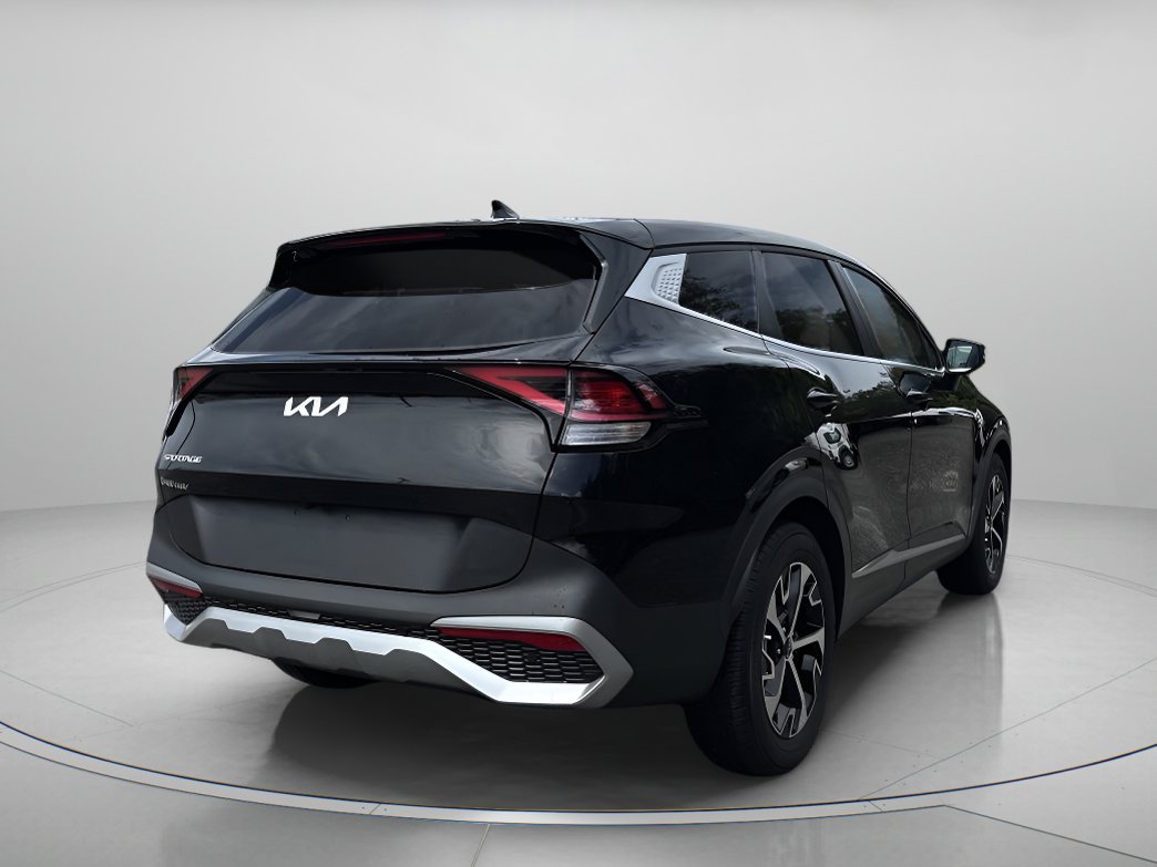 2023 Kia Sportage EX photo 3