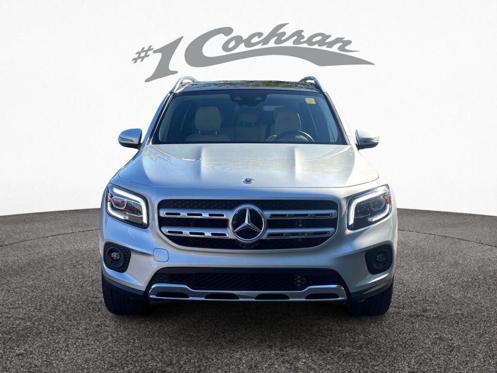 2022 Mercedes Benz GLB 250 4MATIC photo 2