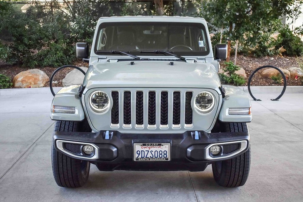 2023 Jeep Wrangler Sahara 4xe photo 2