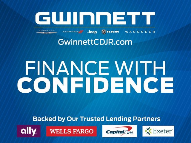 2025 Jeep Grand Cherokee Altitude photo 3