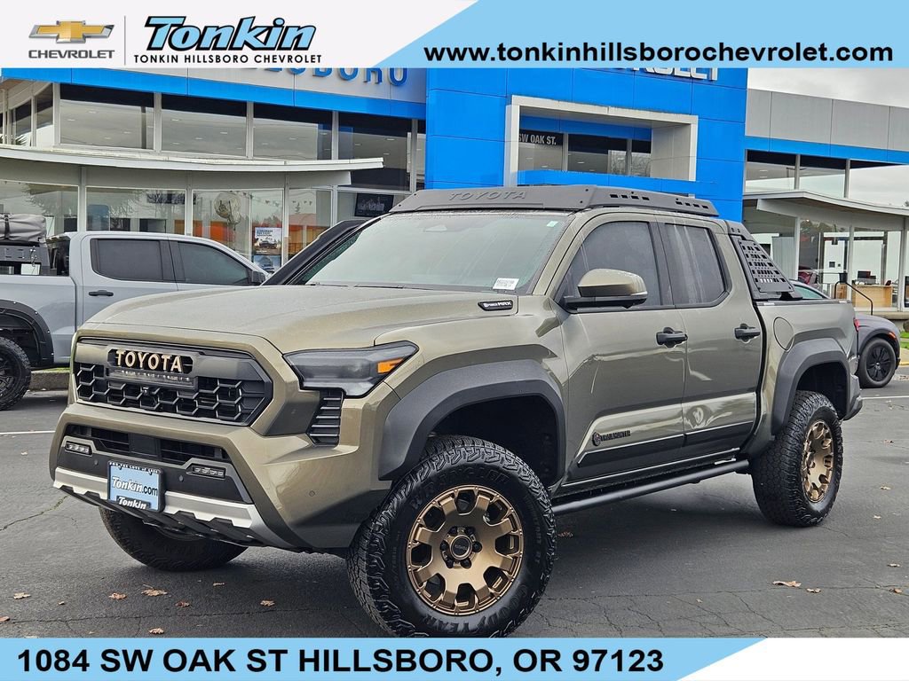 2024 Toyota Tacoma Trailhunter's photo
