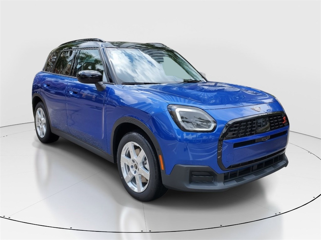 2025 Mini Cooper S ALL4 photo 2