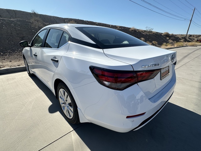 2025 Nissan Sentra S photo 8
