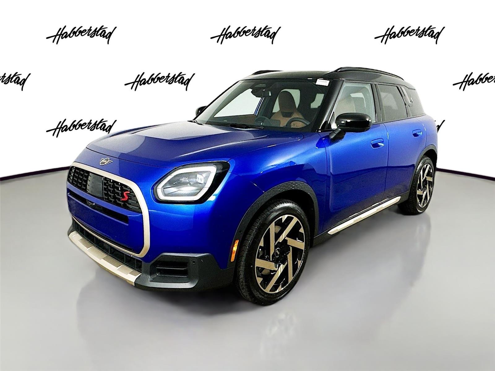 2025 MINI Countryman S's photo