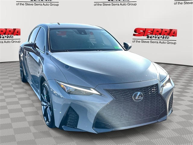 2025 Lexus IS 350 F SPORT DESIGN's photo