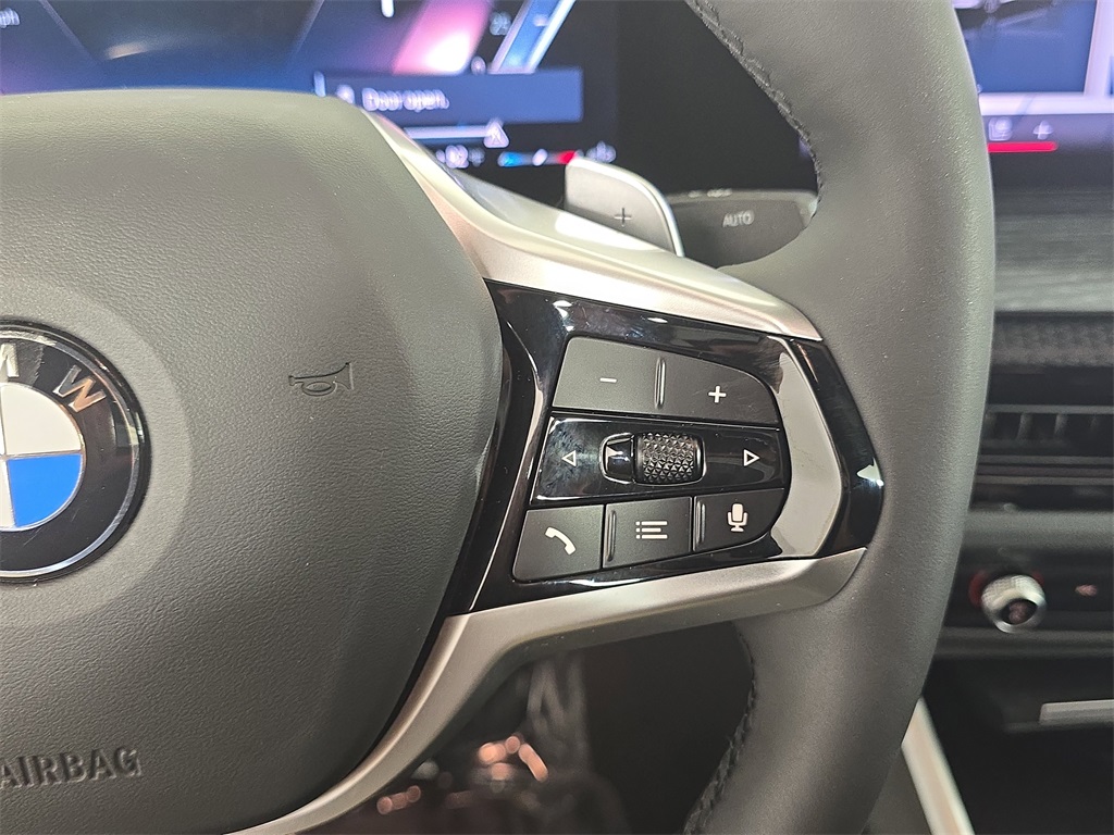 2025 Bmw 330i xDrive Sedan photo 17