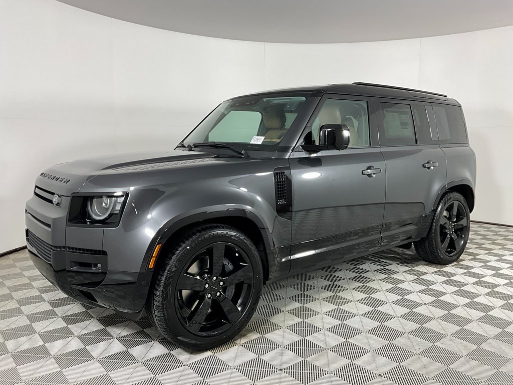 2026 Land Rover Defender X-Dynamic SE's photo