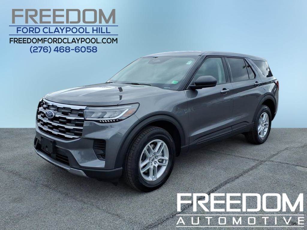 2026 Ford Explorer Active's photo