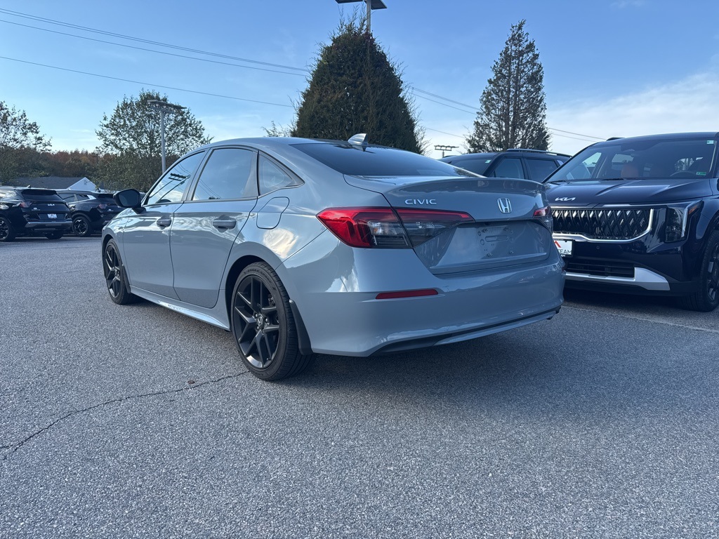 2023 Honda Civic Sport photo 3