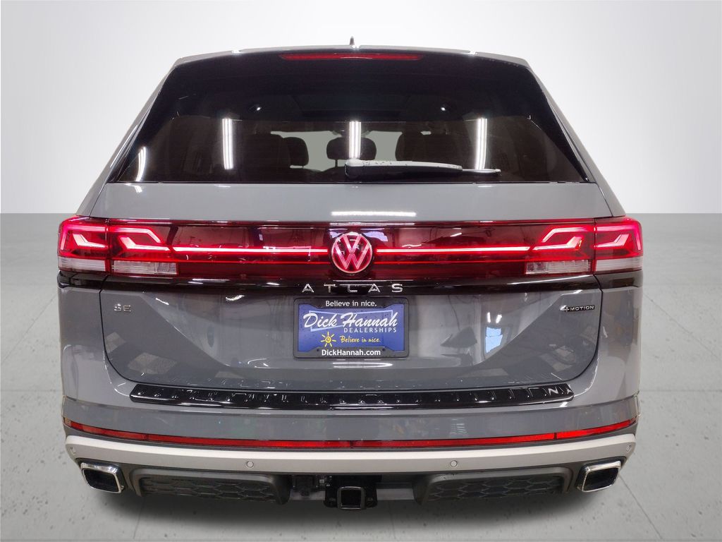2025 Volkswagen Atlas Peak Edition SE photo 10