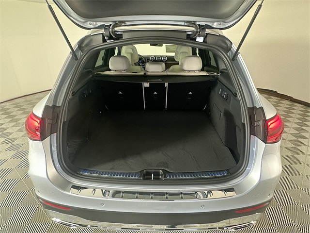 2026 Mercedes Benz GLC 300 4MATIC photo 25