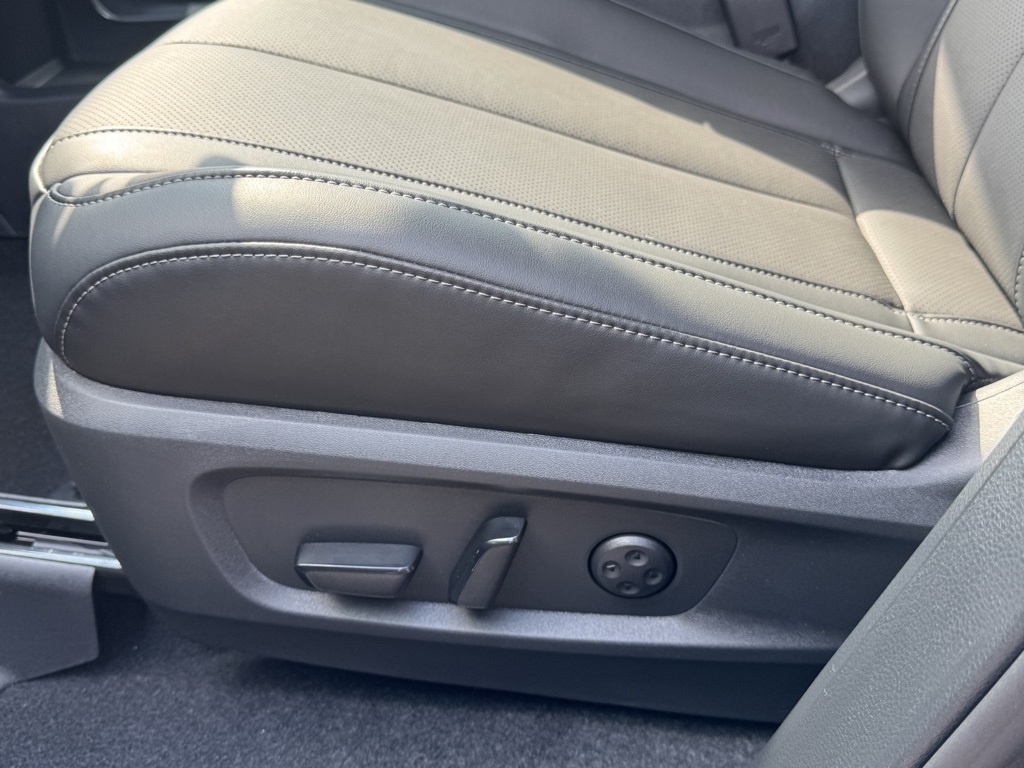 2026 Infiniti QX60 Luxe AWD photo 15