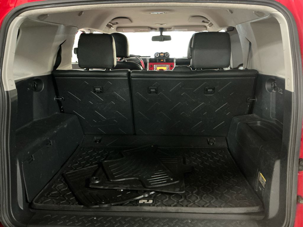 2012 Toyota FJ Cruiser Base photo 20