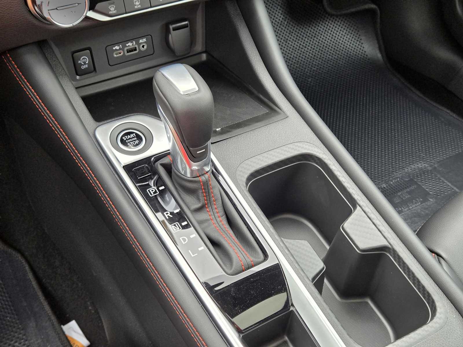 2025 Nissan Sentra SR photo 26