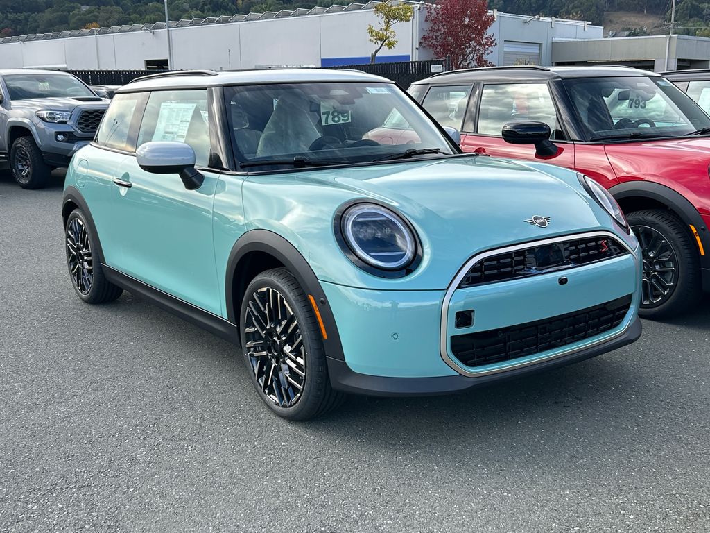 2026 Mini Cooper Hardtop S 2 Door Iconic photo 2