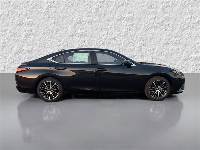 2025 Lexus ES 350 photo 2