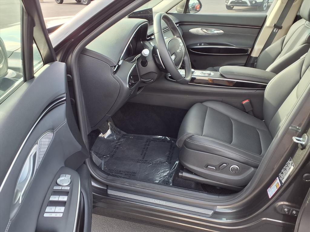 2025 Genesis GV70 2.5T photo 18