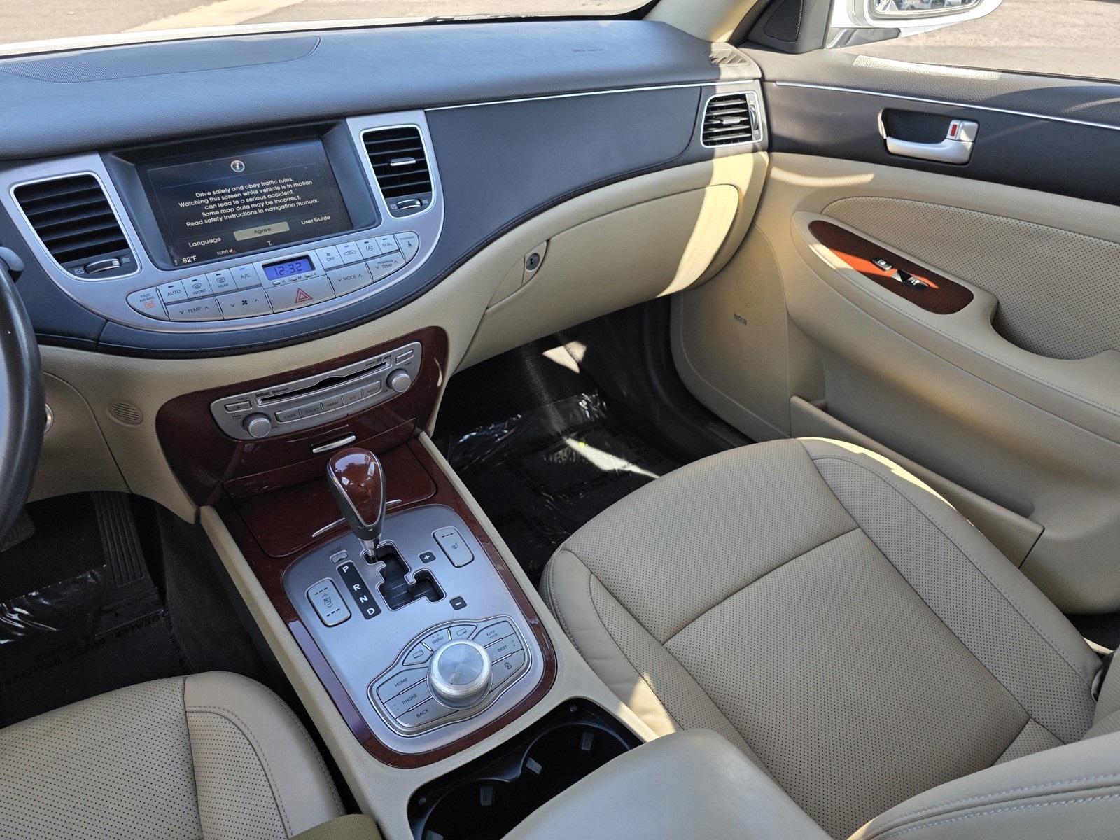 2013 Hyundai Genesis 5.0 R-Spec photo 17
