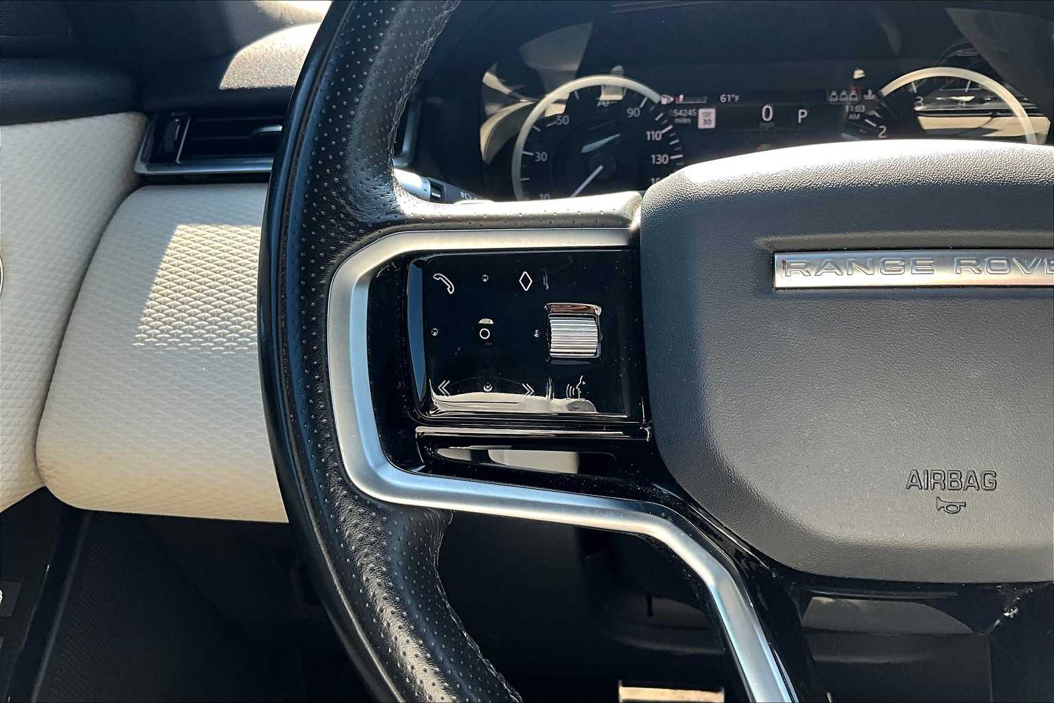 2022 Land Rover Range Rover Velar R-Dynamic S photo 22