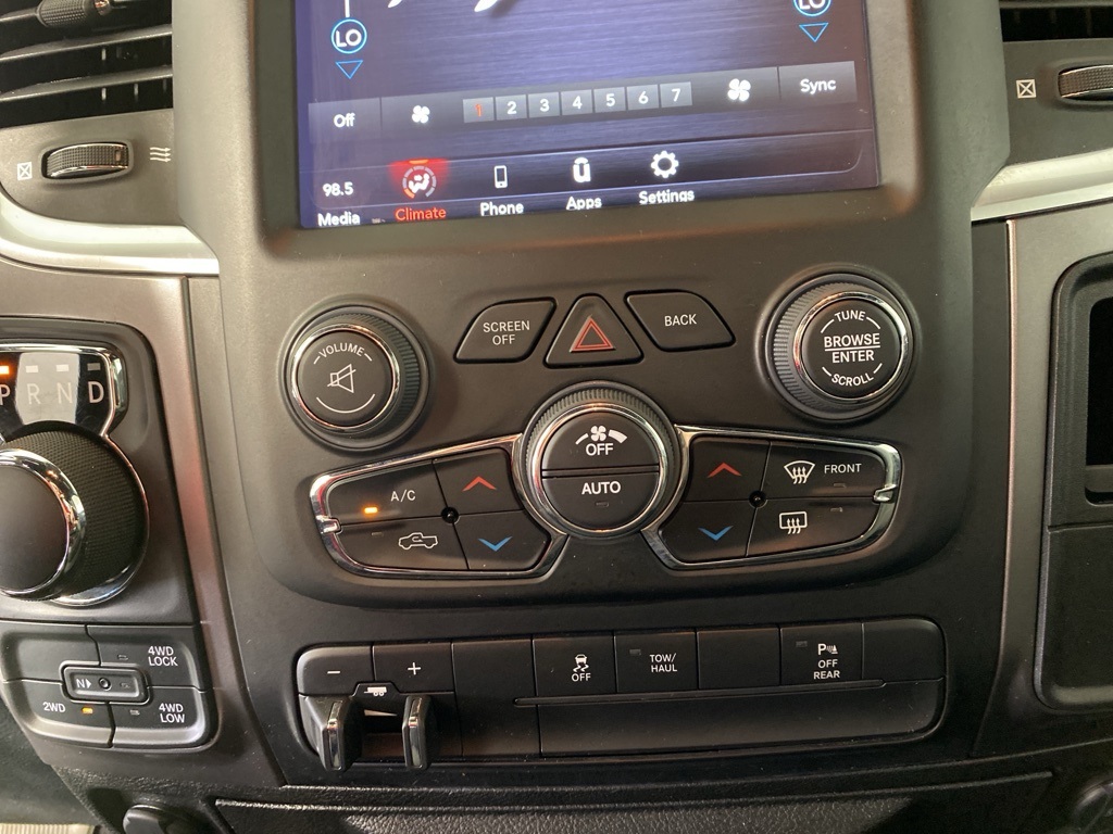 2021 Ram 1500 Classic Warlock photo 13
