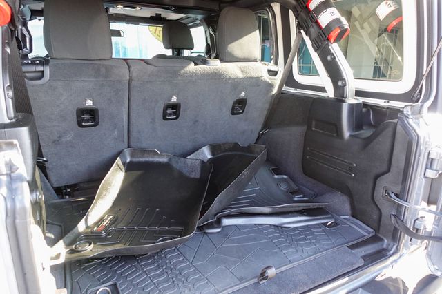 2021 Jeep Wrangler Unlimited Rubicon photo 27