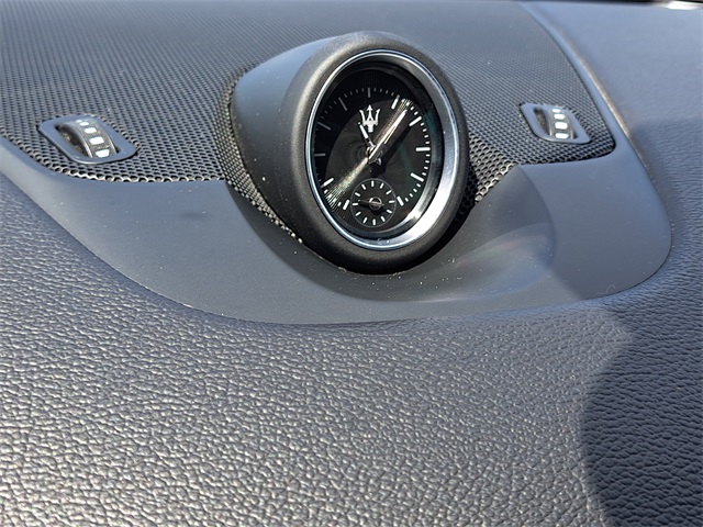 2023 Maserati Levante Modena S photo 28
