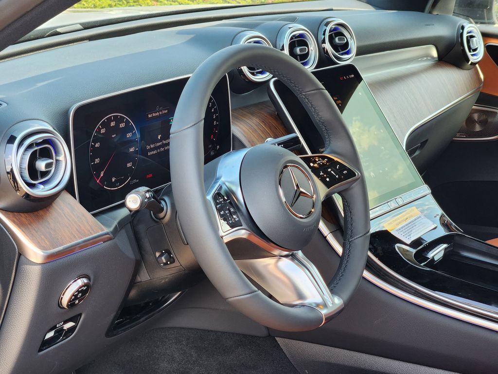 2026 Mercedes Benz GLC 350e 4MATIC photo 11