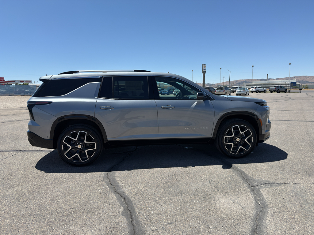 2026 Chevrolet Traverse High Country photo 4
