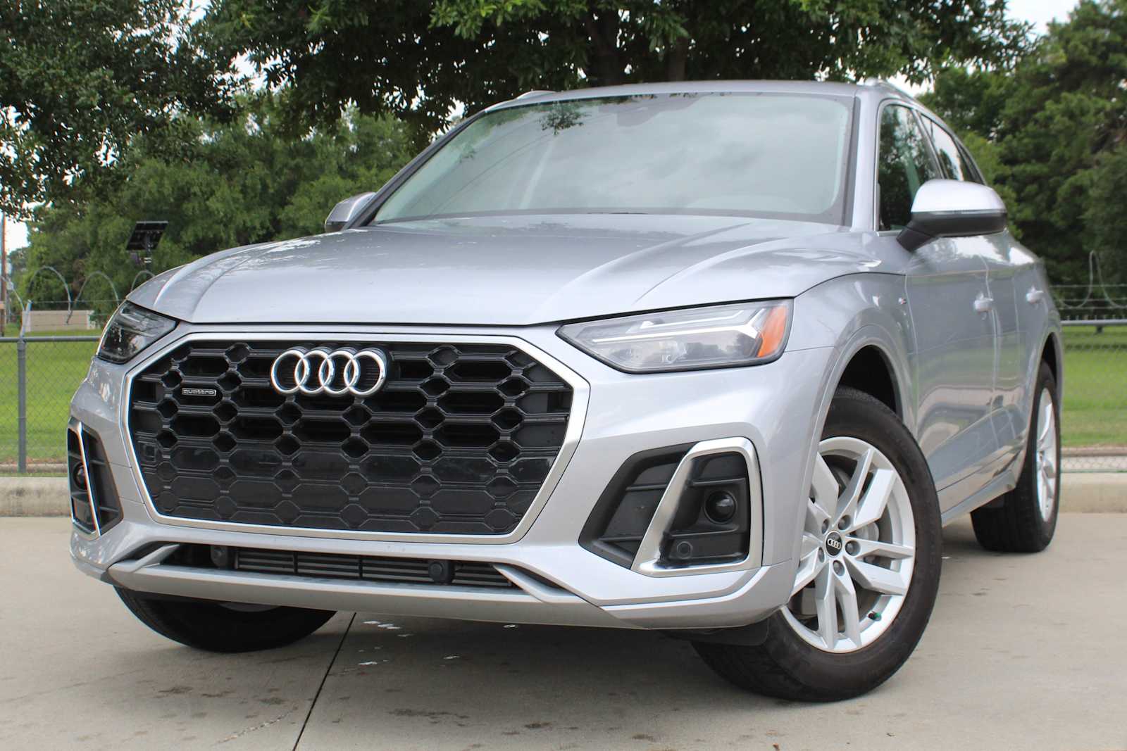 2023 Audi Q5 S line Premium