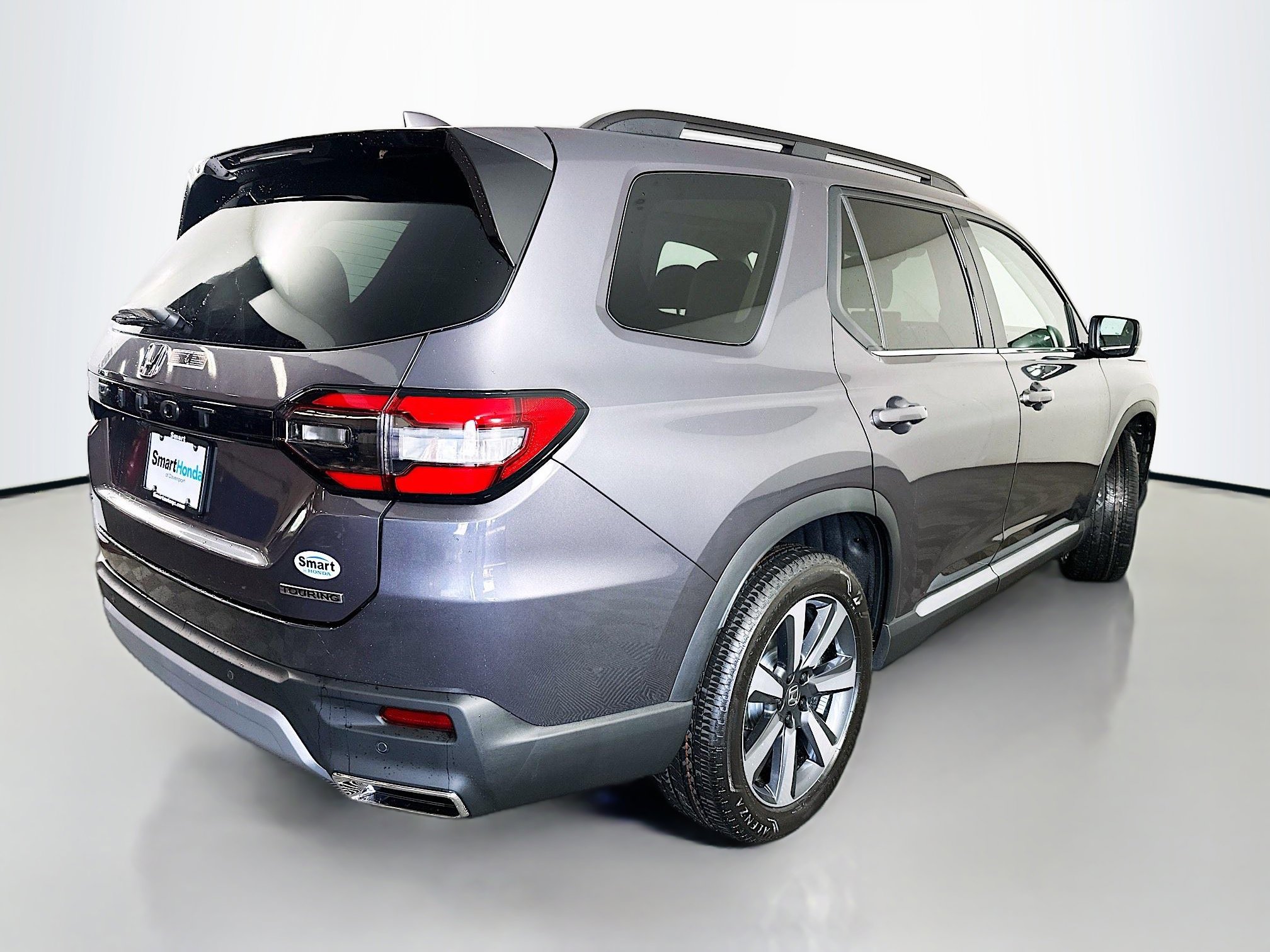 2025 Honda Pilot Touring photo 6