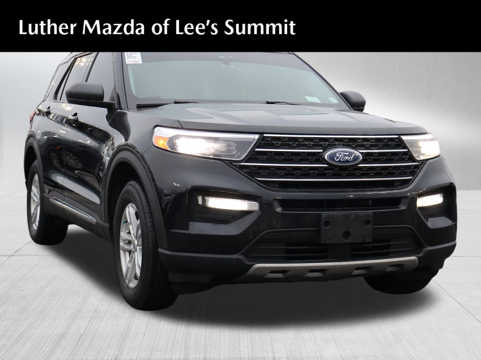 2022 Ford Explorer XLT's photo