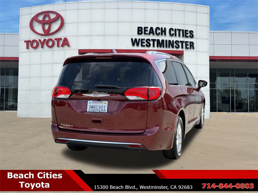 2020 Chrysler Pacifica Touring L photo 11