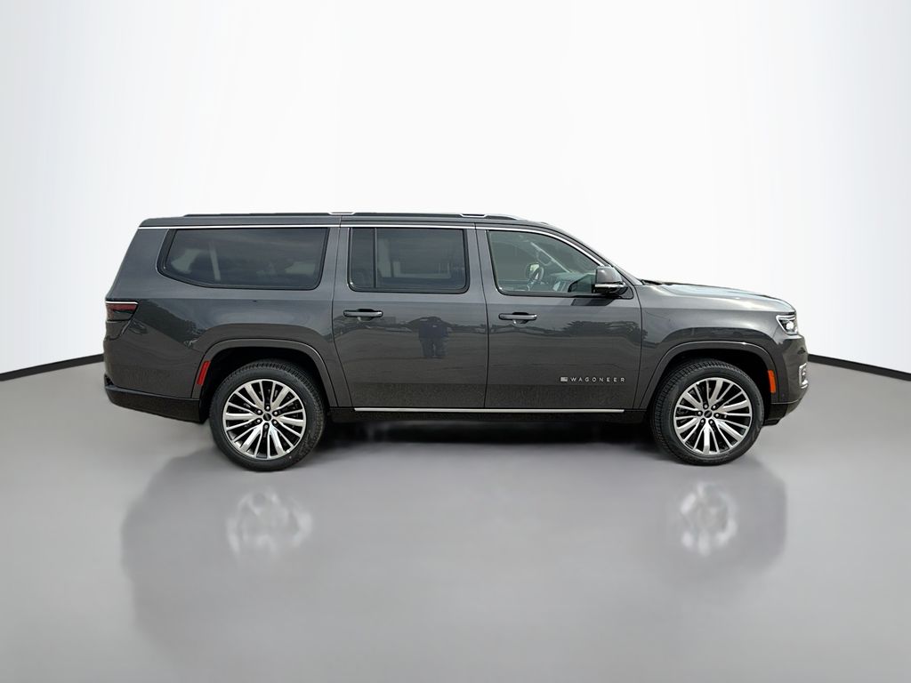 2025 Jeep Wagoneer L Series II photo 3