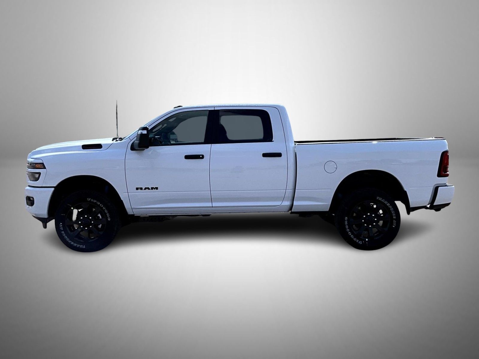 2026 Ram 2500 Big Horn photo 8
