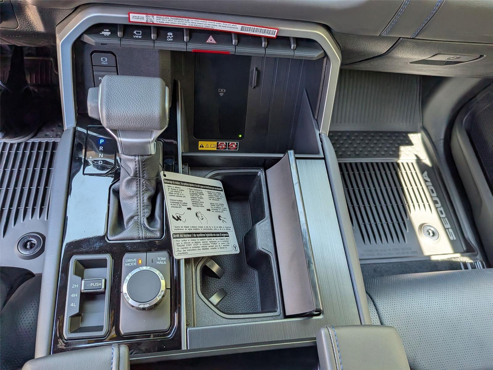 2025 Toyota Sequoia Platinum photo 14