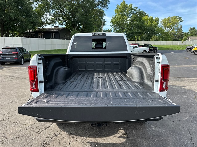 2025 Ram 2500 Laramie photo 8