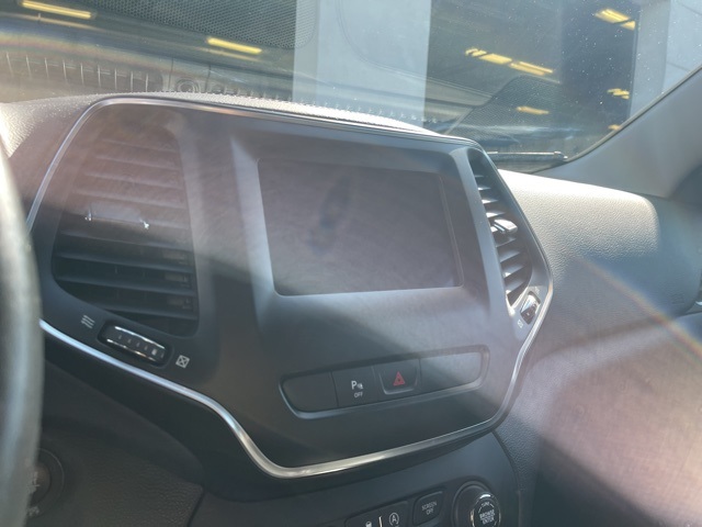 2019 Jeep Cherokee Latitude photo 15
