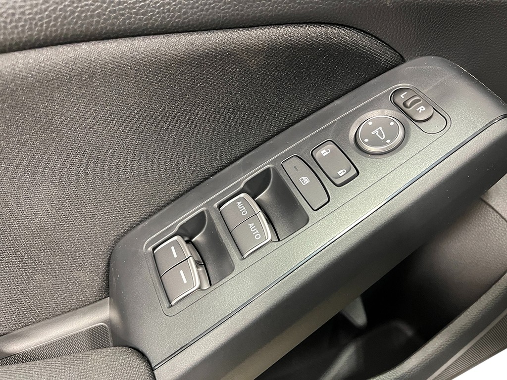 2025 Honda Civic Sport photo 9