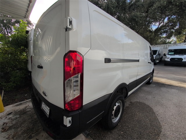 2025 Ford Transit Cargo Van photo 10